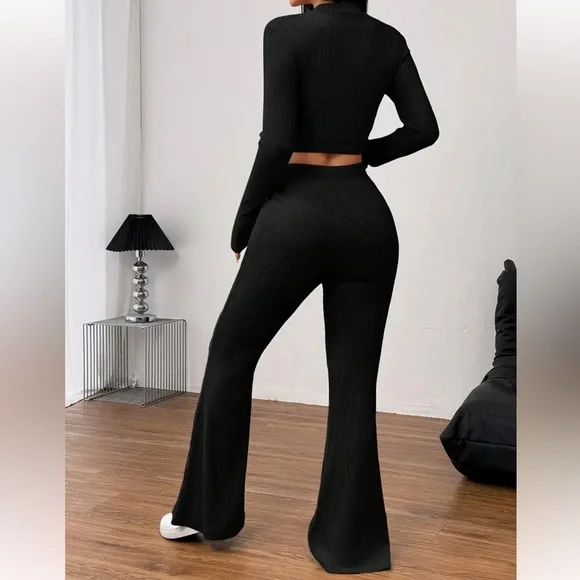 NWOT🏷️Black Ribbed Knit Two-Piece Set - Picture 2 of 5